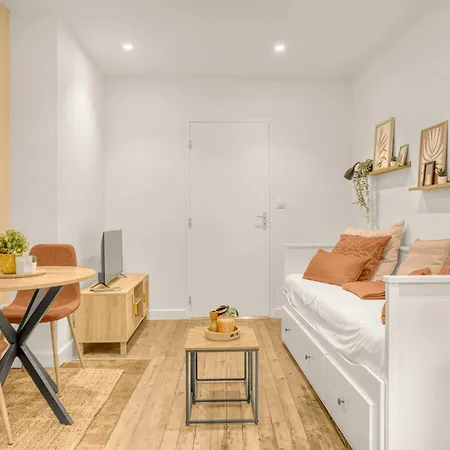 Appartement Typique Toulousain - Hyper-centre *